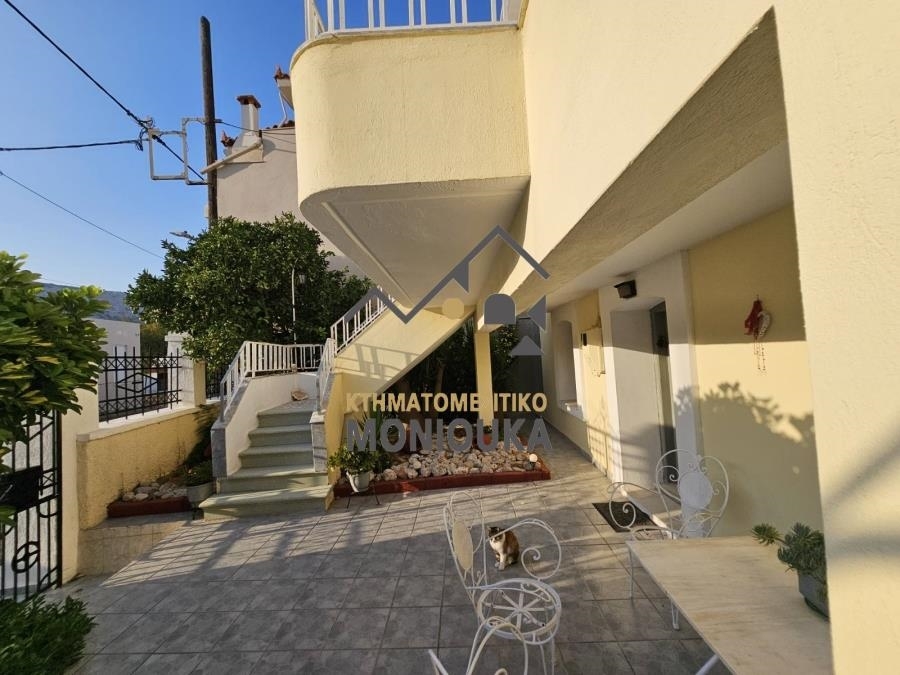 (For Sale) Residential Detached house || Chios/Chios - 173 Sq.m, 4 Bedrooms, 150.000€ 