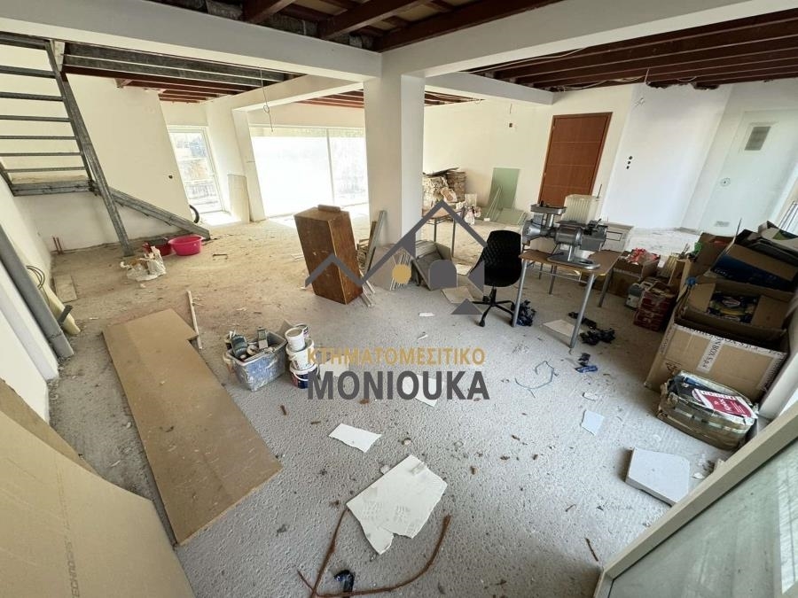 (zur Vermietung) Gewerbeimmobilien Geschäft || Chios/Chios - 200 m², 1.000€ 