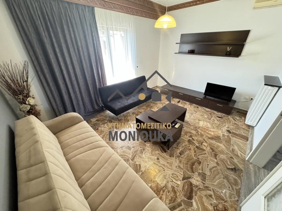 (zur Vermietung) Wohnung/Residenz Apartment/Wohnung || Chios/Chios - 65 m², 1 Schlafzimmer, 350€ 