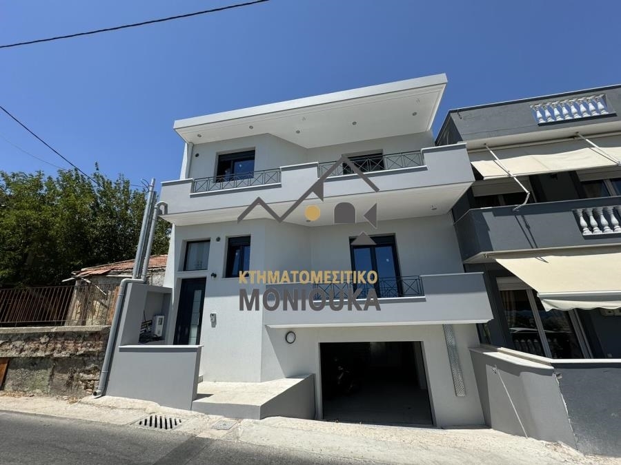 (For Sale) Residential Residence complex || Chios/Chios - 237 Sq.m, 4 Bedrooms, 500.000€ 