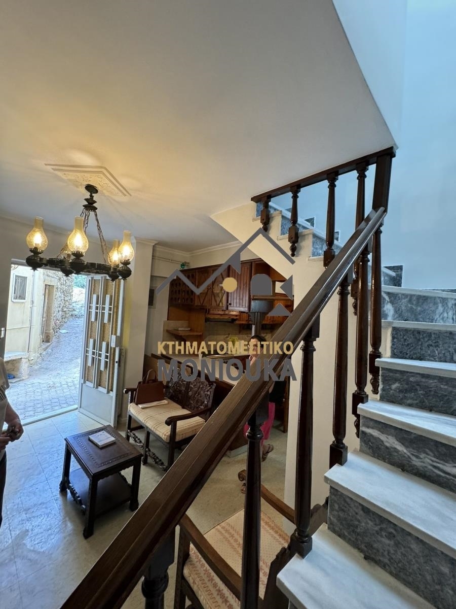 (Zum Verkauf) Wohnung/Residenz Maisonette || Chios/Ionia - 98 m², 3 Schlafzimmer, 80.000€ 