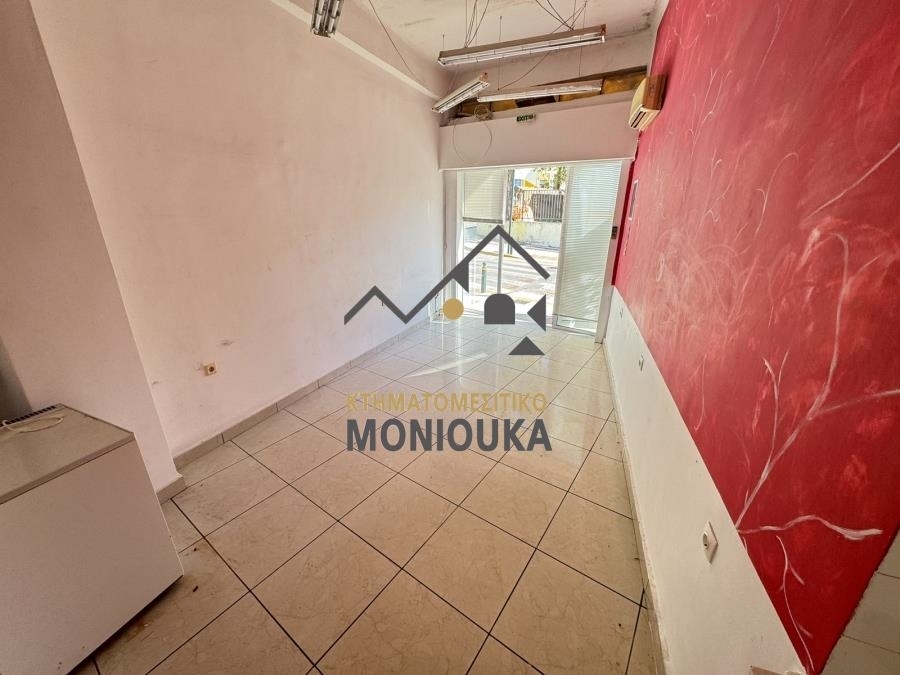 (zur Vermietung) Gewerbeimmobilien Geschäft || Chios/Chios - 25 m², 250€ 